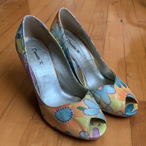 3/10$ Vintage open toe wedge